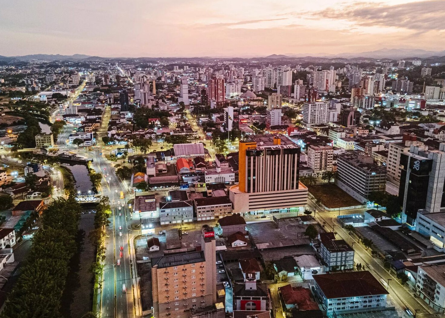 Mercado imobiliário de Joinville cresce com força - CBIC – Câmara Brasileira da Industria da Construção